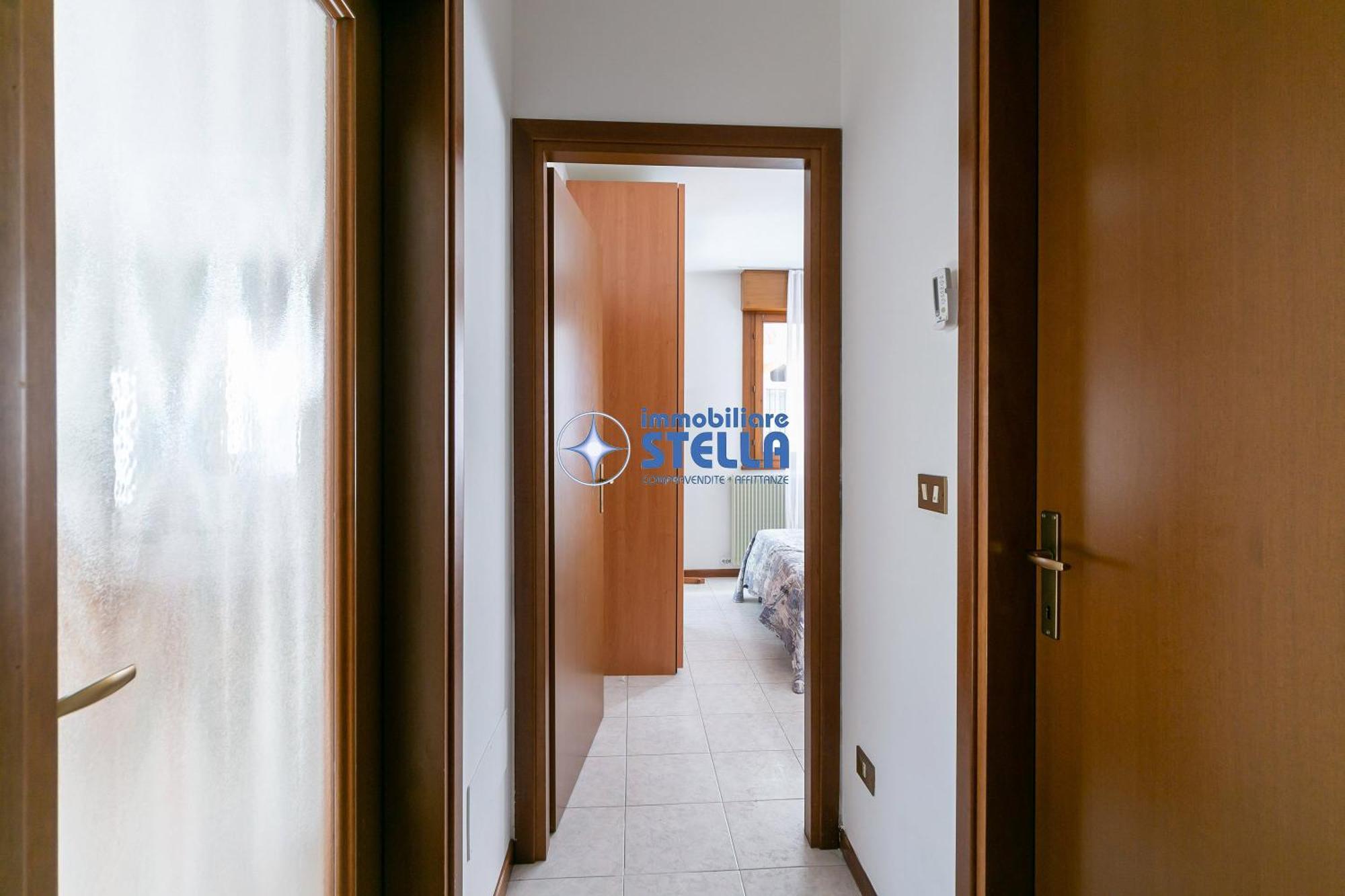 Condominio Carnelos Lido di Jesolo Exteriör bild