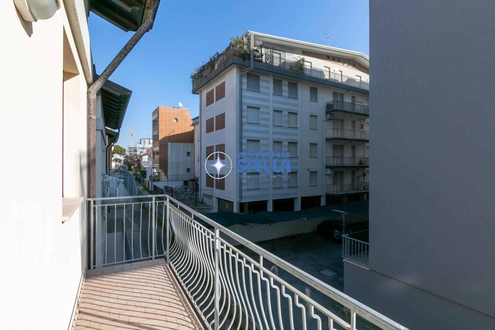 Condominio Carnelos Lido di Jesolo Exteriör bild